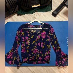 Excellent condition Express Top